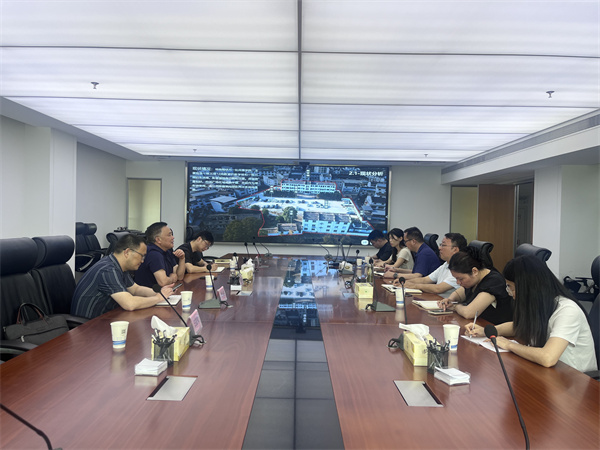 5月21日，洪董帶隊(duì)赴安徽省旅游規(guī)劃院，就石潭景區(qū)規(guī)劃設(shè)計(jì)事宜座談交流。.jpg